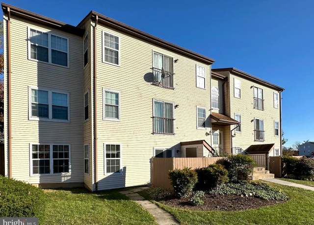 Property at 5804 Lantana Cir Unit B, Frederick, MD 21703, 2 beds, 1 bath