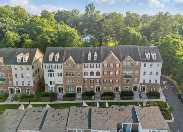 Property at 7136 Daniel John Dr, Elkridge, MD 21075, 3 beds, 2.5 baths