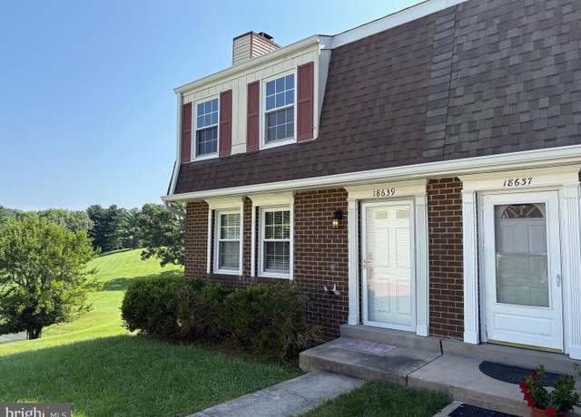 Property at 18639 Sandpiper Ln, Gaithersburg, MD 20879, 3 beds, 3 baths