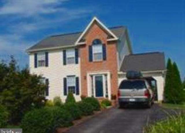 Property at 920 Hostetter Rd, Hanover, PA 17331, 3 beds, 3 baths