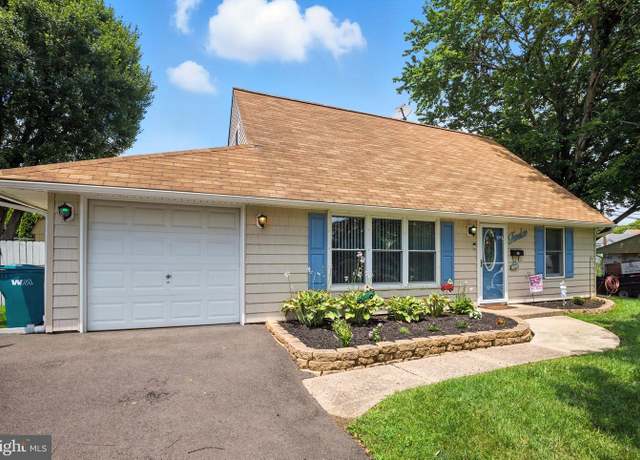 Property at 12 Tulip Tree Rd, Levittown, PA 19056, 4 beds, 2 baths