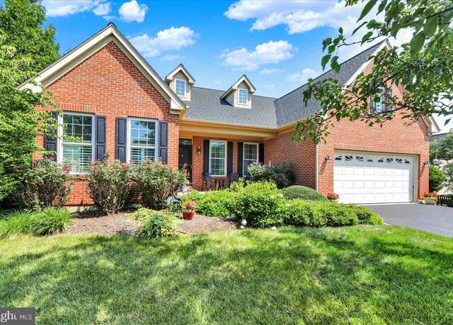 Property at 1002 Millstone Ct, Downingtown, PA 19335, 3 beds, 3.5 baths