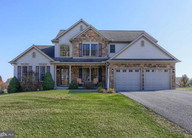 Property at 2099 Mallard Ln, Lebanon, PA 17046, 6 beds, 4 baths