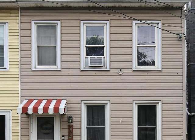 Property at 533 E Weidman St, Lebanon, PA 17046, 3 beds, 1 bath