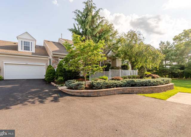Property at 1866 Felicity Ln, Hellertown, PA 18055, 2 beds, 3 baths
