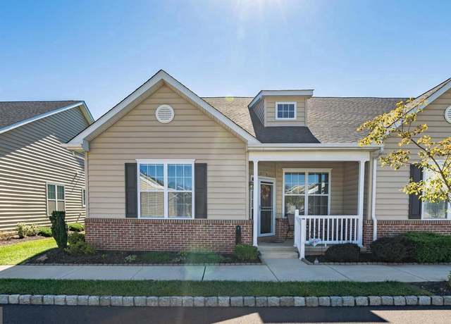 Property at 15139 Sunflower Dr, Philadelphia, PA 19116, 2 beds, 2 baths