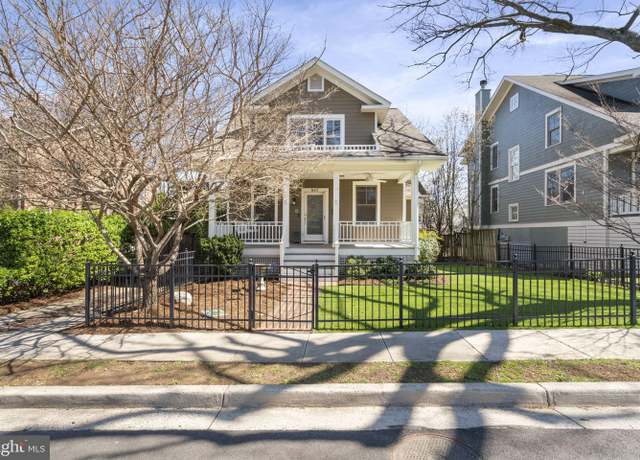 Property at 607 N Hudson St, Arlington, VA 22201, 4 beds, 2.5 baths