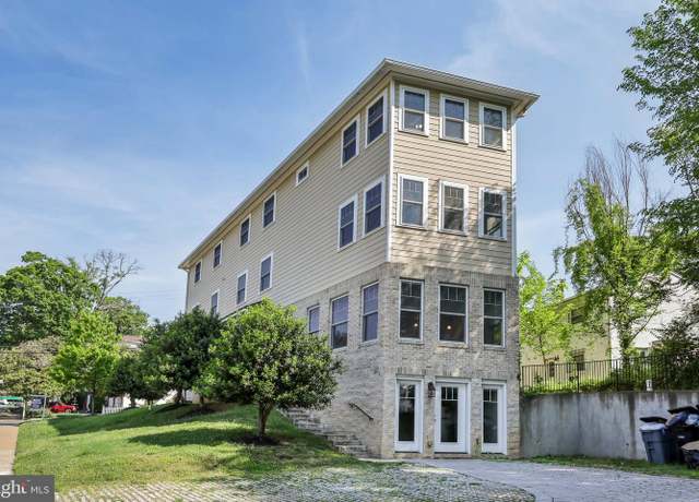 Property at 1905 S Glebe Rd, Arlington, VA 22204, 8 beds, 5 baths