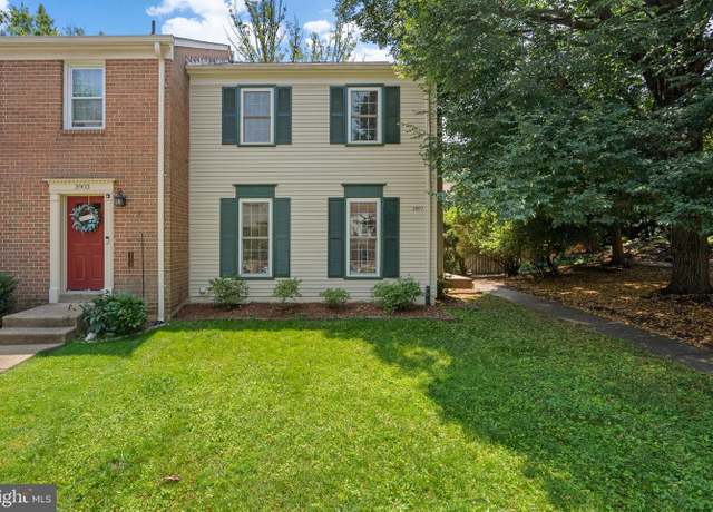 Property at 3901 Bradwater St, Fairfax, VA 22031, 3 beds, 3 baths