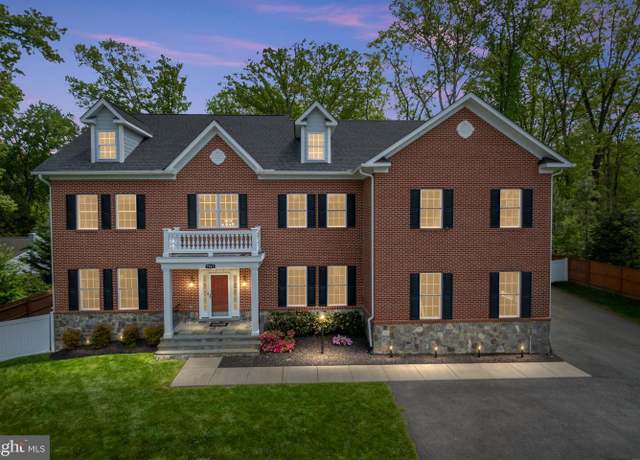 Property at 7911 Fort Hunt Rd, Alexandria, VA 22308, 8 beds, 8.5 baths