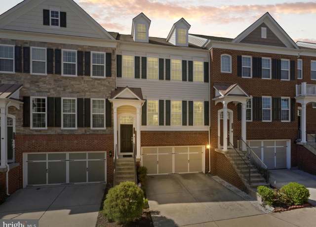 Property at 43623 White Cap Ter, Chantilly, VA 20152, 4 beds, 3.5 baths
