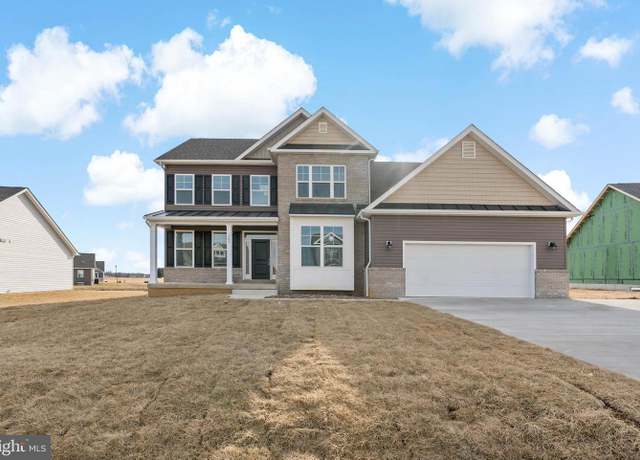 Property at 103 Santiago Cir, Martinsburg, WV 25403, 5 beds, 3.5 baths
