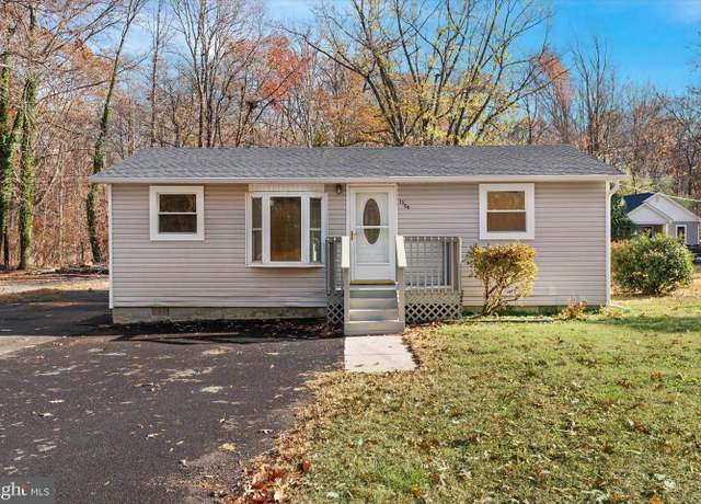 Property at 1356 College Rd, Dover, DE 19904, 3 beds, 2 baths