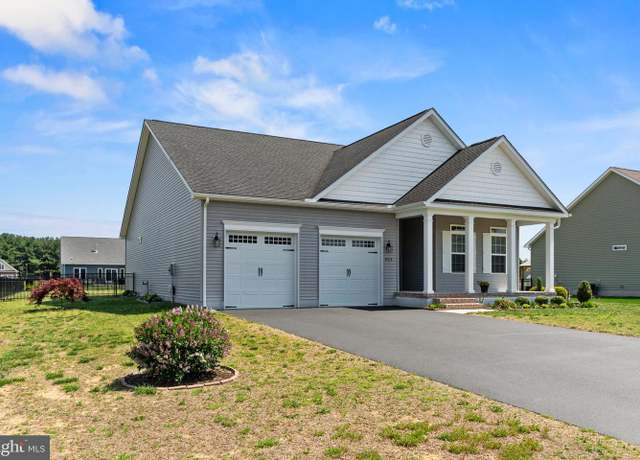Property at 823 Greenbrook Dr, Milford, DE 19963, 3 beds, 2 baths