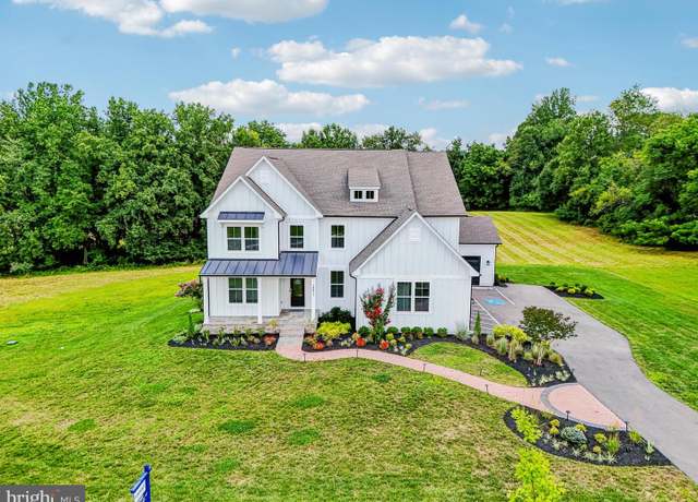 Property at 14611 Seneca Farm Ln, Darnestown, MD 20874, 6 beds, 6.5 baths