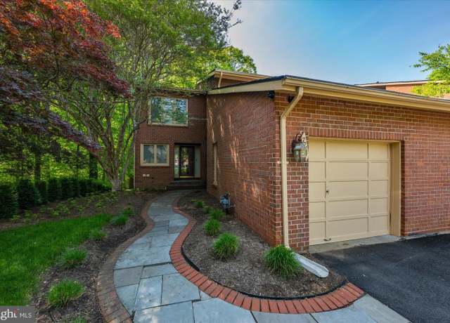 Property at 7714 Whiterim Ter, Potomac, MD 20854, 3 beds, 3.5 baths