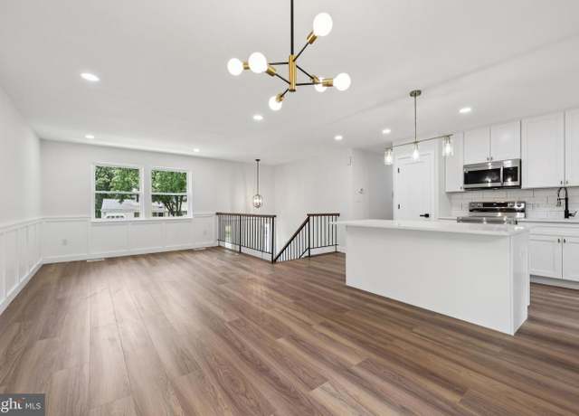 Property at 12410 Gable Ln, Fort Washington, MD 20744, 4 beds, 3 baths