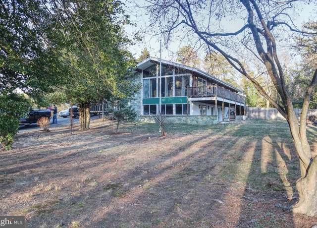 Property at 124 Old Deerfield Pike, Bridgeton, NJ 08302, 3 beds, 2 baths
