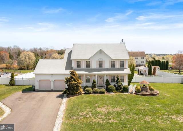 Property at 9 Huckleberry Ln, New Egypt, NJ 08533, 4 beds, 2.5 baths