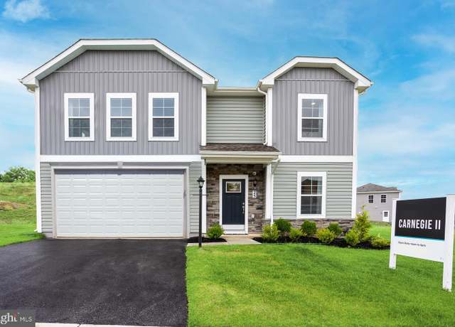 Property at 25 Chesterfield Rd, New Oxford, PA 17350, 4 beds, 2.5 baths