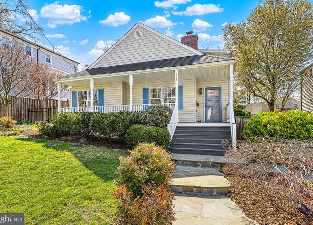 Property at 5708 22nd St N, Arlington, VA 22205, 4 beds, 3 baths
