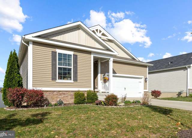 Property at 147 Westchester Dr, Stephens City, VA 22655, 5 beds, 3 baths