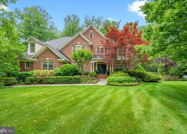 Property at 1106 Hobnail Ct, Great Falls, VA 22066, 6 beds, 6 baths