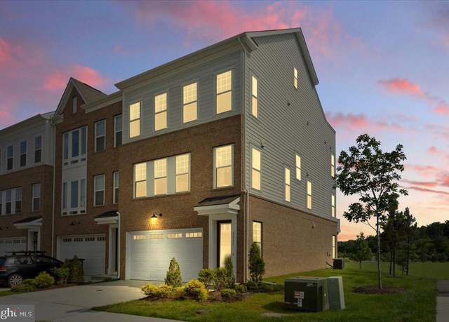 Property at 42995 Lost Farm Ter, Leesburg, VA 20175, 4 beds, 4.5 baths