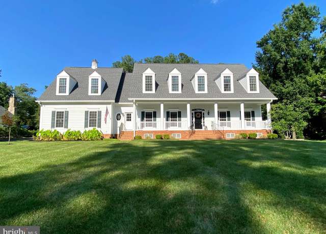 Property at 10512 Chatham Ridge Way, Spotsylvania, VA 22551, 5 beds, 4.5 baths