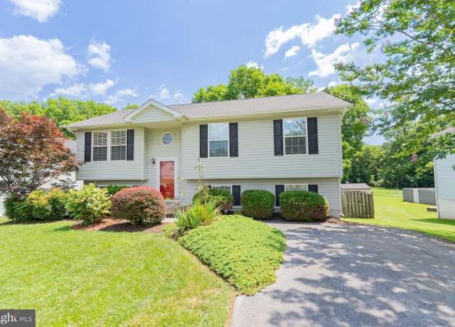 Property at 508 N Forrest St, Ranson, WV 25438, 3 beds, 2 baths