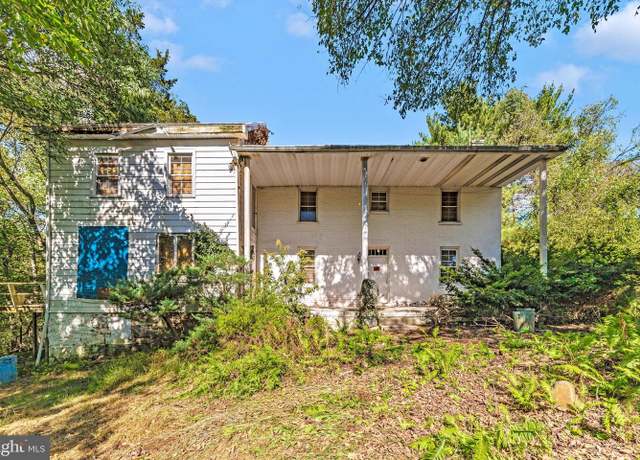 Property at 6753-D Dickerson Rd, Dickerson, MD 20842, 3 beds, 2 baths