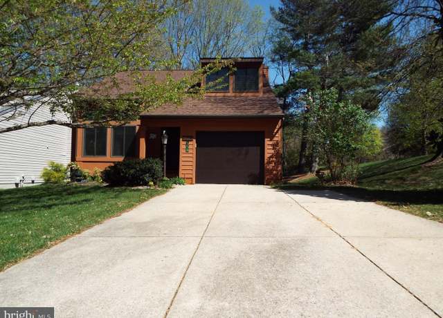 Property at 12071 Little Patuxent Pkwy, Columbia, MD 21044, 4 beds, 3.5 baths