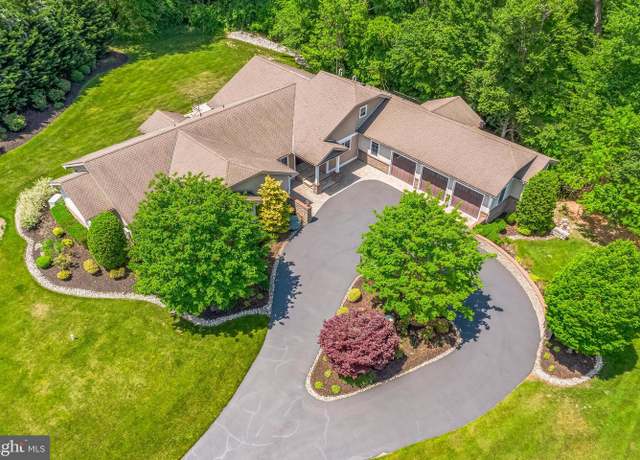 Property at 533 Shadowbrook Trl, Mullica Hill, NJ 08062, 4 beds, 4.5 baths