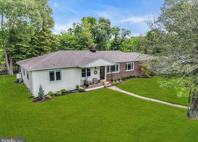 Property at 392 Constitution Dr, Forked River, NJ 08731, 3 beds, 2 baths
