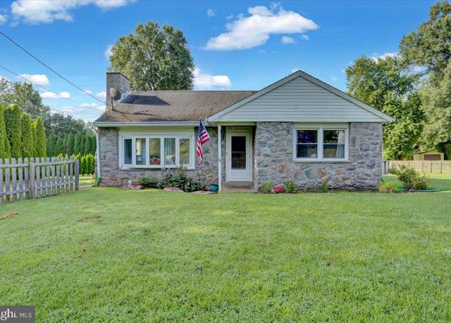 Property at 856 Monocacy Creek Rd, Birdsboro, PA 19508, 3 beds, 1 bath