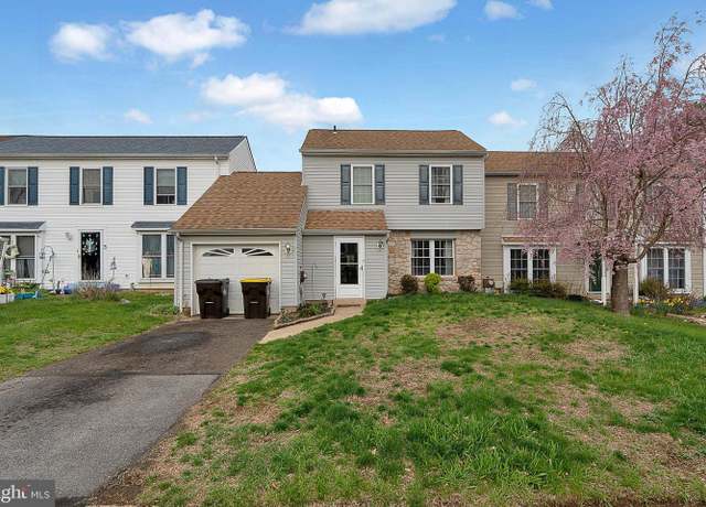 Property at 3124 Victoria Ct, Bensalem, PA 19020, 3 beds, 2.5 baths