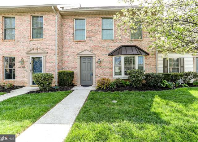 Property at 307 Melbourne Ln, Mechanicsburg, PA 17055, 2 beds, 2.5 baths