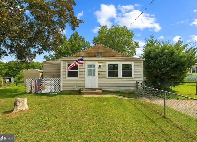 Property at 464 S Andrews Ave, Glenolden, PA 19036, 2 beds, 1 bath
