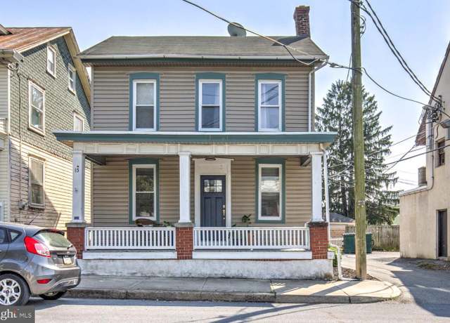 Property at 15 E Walnut St, Ephrata, PA 17522, 2 beds, 2 baths