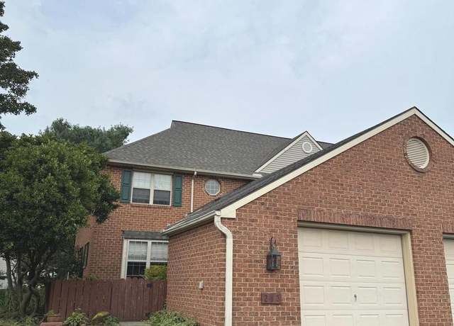 Property at 213 Pine Bridge Ln, Lancaster, PA 17603, 2 beds, 1.5 baths