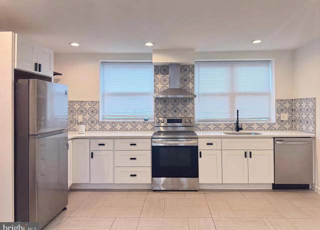 Property at 3905 Claridge St, Philadelphia, PA 19124, 2 beds, 1.5 baths