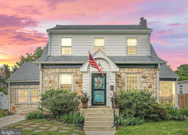Property at 1107 Kenmore Ave, Fredericksburg, VA 22401, 4 beds, 1.5 baths