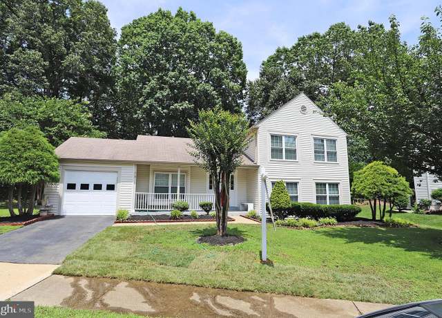 Property at 9614 Chapel Hill Dr, Burke, VA 22015, 4 beds, 3 baths