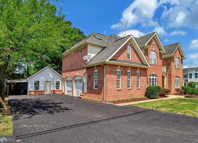 Property at 6614 Quander Rd, Alexandria, VA 22307, 6 beds, 5.5 baths