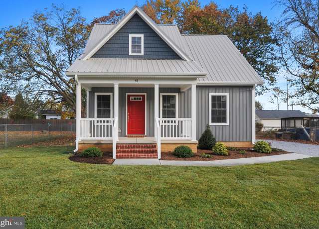 Property at 41 S Mechanic St, Camden Wyoming, DE 19934, 3 beds, 2.5 baths