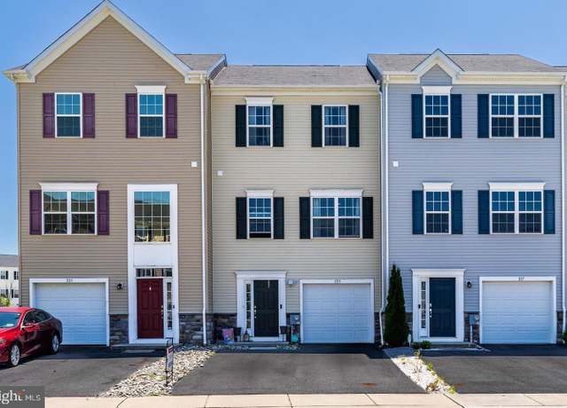Property at 1115 Wickersham Way, Middletown, DE 19709, 3 beds, 2.5 baths