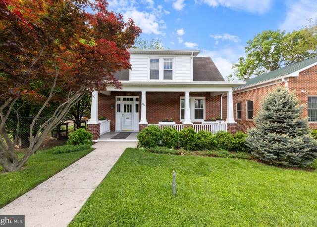 Property at 214 Carroll Pkwy, Frederick, MD 21701, 4 beds, 1.5 baths