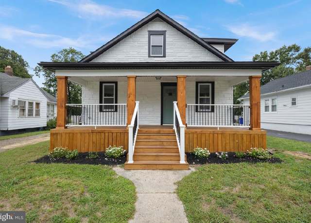 Property at 18 S Monroe Ave, Hammonton, NJ 08037, 3 beds, 2 baths