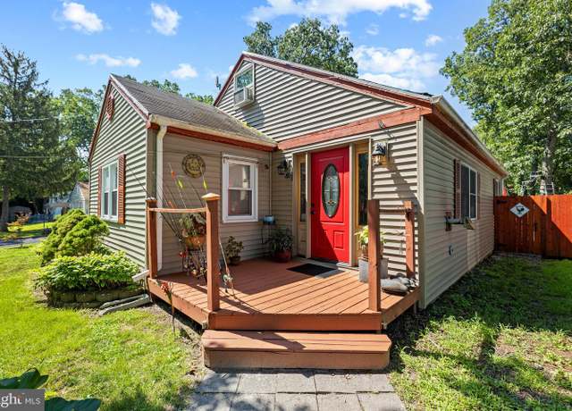 Property at 33 Teaberry St, Browns Mills, NJ 08015, 3 beds, 1 bath