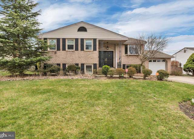 Property at 23 Pebble Ln, Cherry Hill, NJ 08002, 5 beds, 2.5 baths